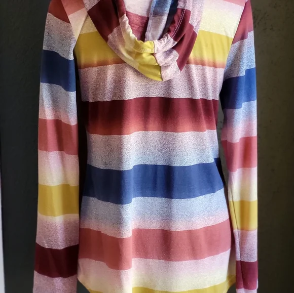 Bombom large striped lightweight hooded pullover - Picture 3 of 5